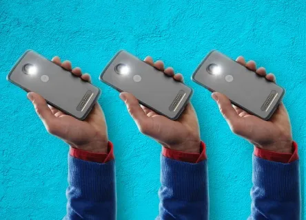 Moto Z2 Play — feature